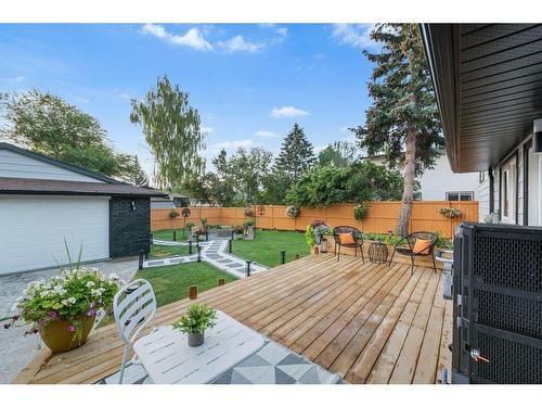 616 Cedarille Way Sw, Calgary, AB - Outdoor With Deck Patio Veranda