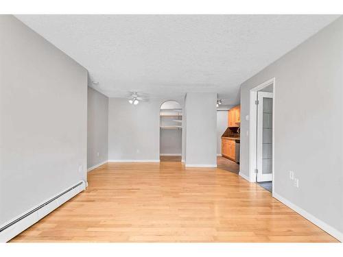 3105-13045 6 Street Sw, Calgary, AB - Indoor Photo Showing Other Room