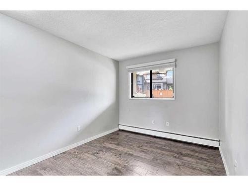 3105-13045 6 Street Sw, Calgary, AB - Indoor Photo Showing Other Room