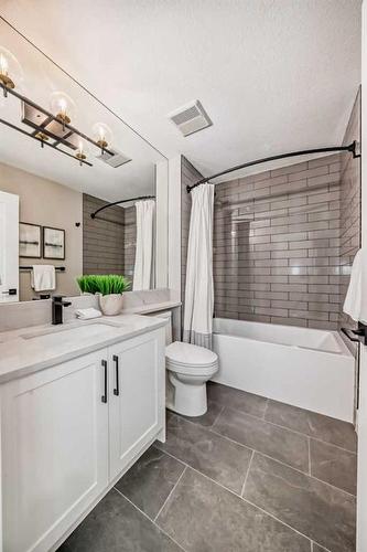 1132 Lake Christina Place Se, Calgary, AB - Indoor Photo Showing Bathroom