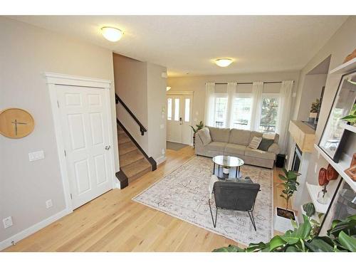 233 Evansdale Landing Nw, Calgary, AB - Indoor Photo Showing Living Room