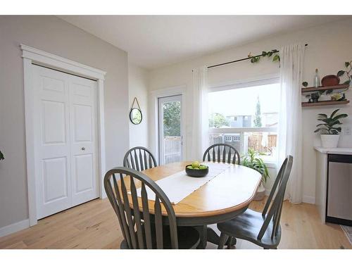 233 Evansdale Landing Nw, Calgary, AB - Indoor Photo Showing Dining Room