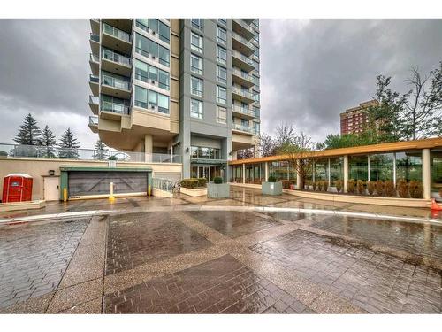 1405-55 Spruce Place Sw, Calgary, AB - Outdoor With Balcony