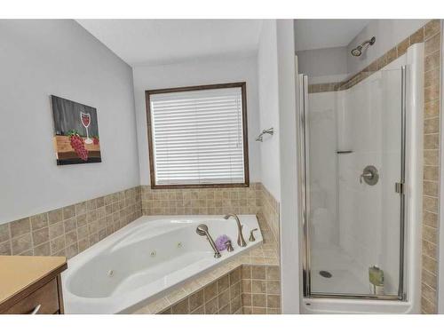 105 Aspenmere Place, Chestermere, AB - Indoor Photo Showing Bathroom