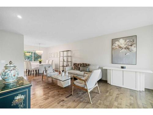 303 Woodpark Place, Calgary, AB - Indoor Photo Showing Living Room