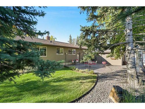 303 Woodpark Place, Calgary, AB - Outdoor