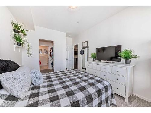 6217-151 Legacy Main Street Se, Calgary, AB - Indoor Photo Showing Bedroom