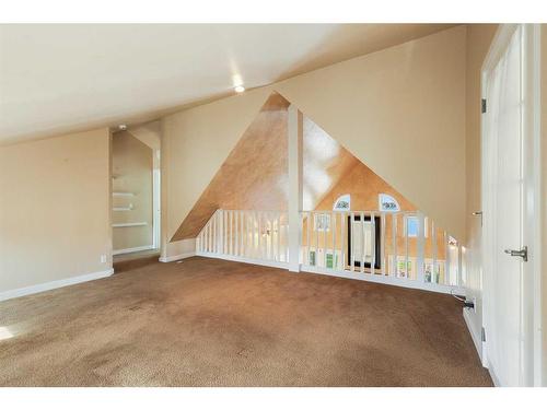 765 East Chestermere Drive, Chestermere, AB - Indoor Photo Showing Other Room