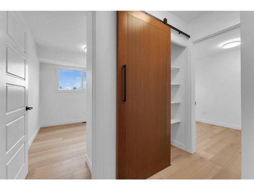 3-4531 7 Avenue Se, Calgary, AB - Indoor Photo Showing Bathroom