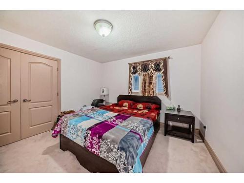 19 Taralake Mews Ne, Calgary, AB - Indoor Photo Showing Bedroom