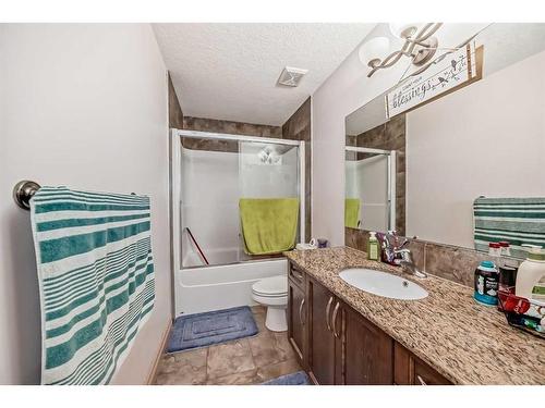 19 Taralake Mews Ne, Calgary, AB - Indoor Photo Showing Bathroom