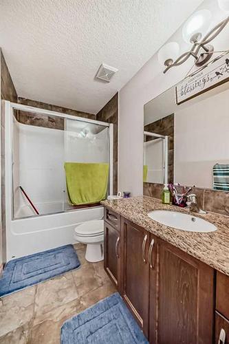 19 Taralake Mews Ne, Calgary, AB - Indoor Photo Showing Bathroom