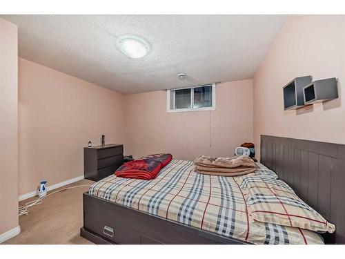 19 Taralake Mews Ne, Calgary, AB - Indoor Photo Showing Bedroom