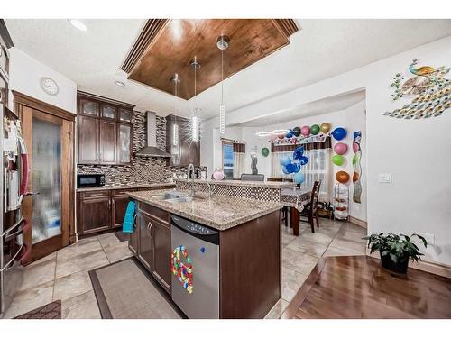 19 Taralake Mews Ne, Calgary, AB - Indoor Photo Showing Kitchen