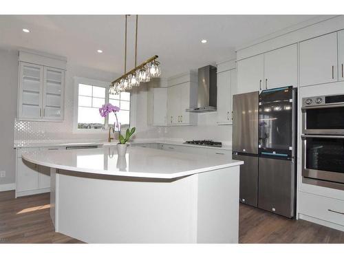 114 Carringford Close, Calgary, AB - Indoor Photo Showing Kitchen