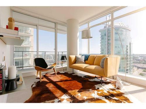 3004-1188 3 Street Se, Calgary, AB - Indoor Photo Showing Living Room