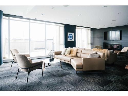 3004-1188 3 Street Se, Calgary, AB - Indoor Photo Showing Living Room