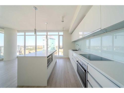 3004-1188 3 Street Se, Calgary, AB - Indoor Photo Showing Kitchen With Upgraded Kitchen