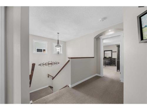 128 Elgin Estates Hill Se, Calgary, AB - Indoor Photo Showing Other Room