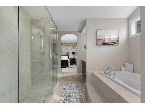 128 Elgin Estates Hill Se, Calgary, AB - Indoor Photo Showing Bathroom