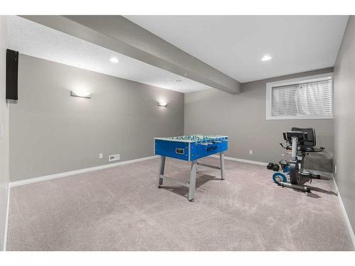 128 Elgin Estates Hill Se, Calgary, AB - Indoor Photo Showing Other Room