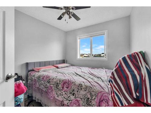 100 Martinvalley Crescent Ne, Calgary, AB - Indoor Photo Showing Bedroom