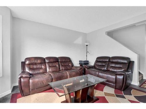 100 Martinvalley Crescent Ne, Calgary, AB - Indoor Photo Showing Living Room