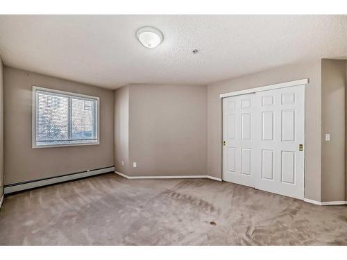 317-260 Shawville Way Se, Calgary, AB - Indoor Photo Showing Other Room