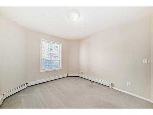 317-260 Shawville Way Se, Calgary, AB - Indoor Photo Showing Other Room