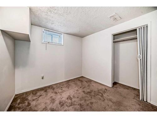 6303 Penbrooke Drive Se, Calgary, AB - Indoor Photo Showing Other Room