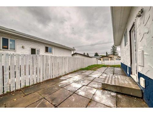 6303 Penbrooke Drive Se, Calgary, AB - Outdoor