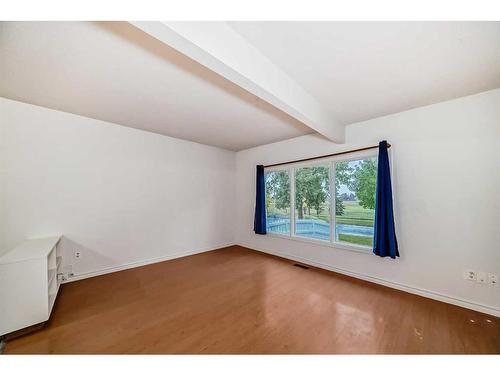 6303 Penbrooke Drive Se, Calgary, AB - Indoor Photo Showing Other Room