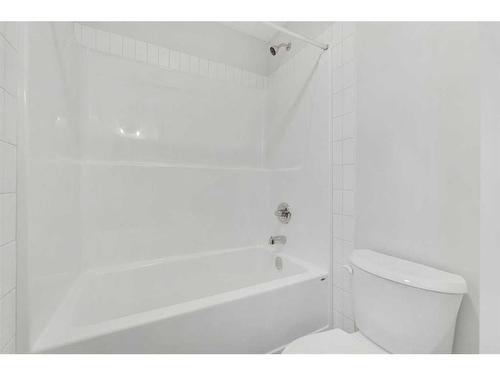 74 Sage Hill Lane Nw, Calgary, AB - Indoor Photo Showing Bathroom