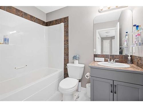 303 Sagewood Landing Sw, Airdrie, AB - Indoor Photo Showing Bathroom