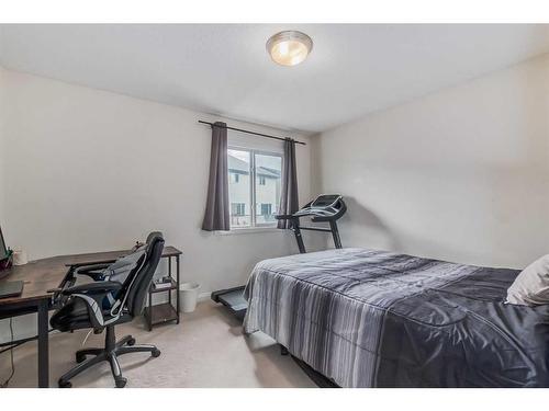 104 Panamount Manor Nw, Calgary, AB - Indoor Photo Showing Bedroom