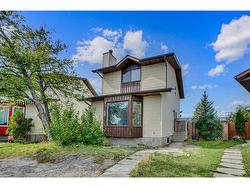 59 Whitehaven Road NE Calgary, AB T1Y 6A5