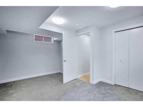 59 Whitehaven Road Ne, Calgary, AB - Indoor Photo Showing Other Room