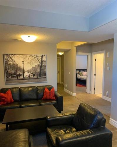 120 Dixon Road, Fort Mcmurray, AB - Indoor Photo Showing Living Room