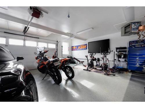 120 Dixon Road, Fort Mcmurray, AB - Indoor Photo Showing Garage