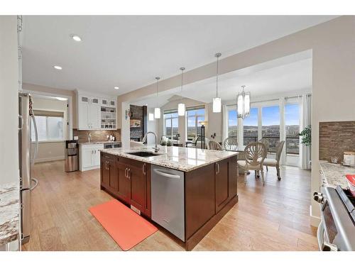 59 Evansridge View Nw, Calgary, AB - Indoor Photo Showing Kitchen With Upgraded Kitchen