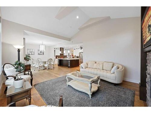 59 Evansridge View Nw, Calgary, AB - Indoor Photo Showing Living Room