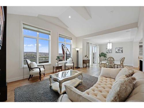 59 Evansridge View Nw, Calgary, AB - Indoor Photo Showing Living Room