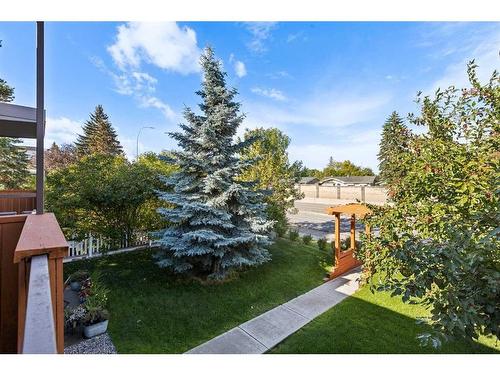 203-4127 Bow Trail Sw, Calgary, AB - Outdoor