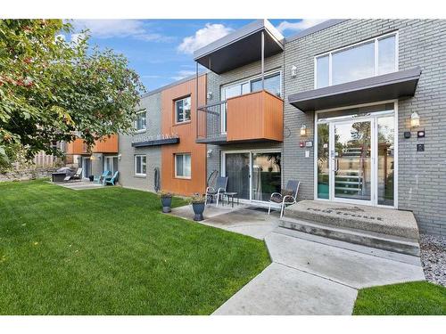 203-4127 Bow Trail Sw, Calgary, AB - Outdoor