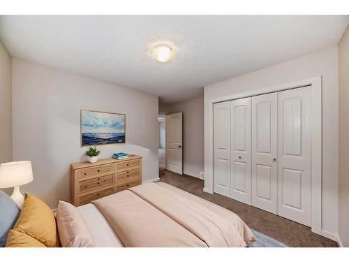 43 Legacy Row Se, Calgary, AB - Indoor Photo Showing Bedroom