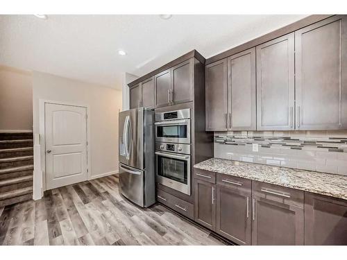 43 Legacy Row Se, Calgary, AB - Indoor Photo Showing Kitchen