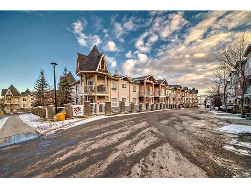 8316-70 Panamount Drive Nw, Calgary, AB - Outdoor With Balcony