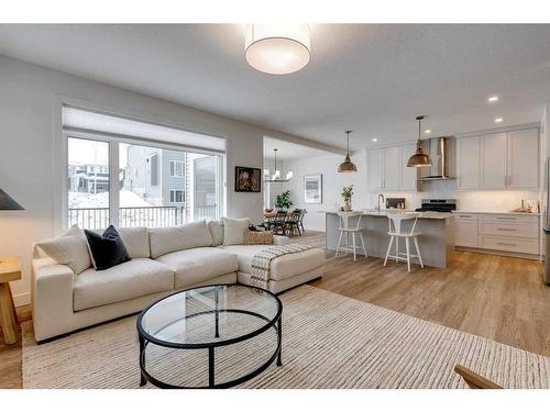 30 Fireside Point, Cochrane, AB - Indoor Photo Showing Living Room