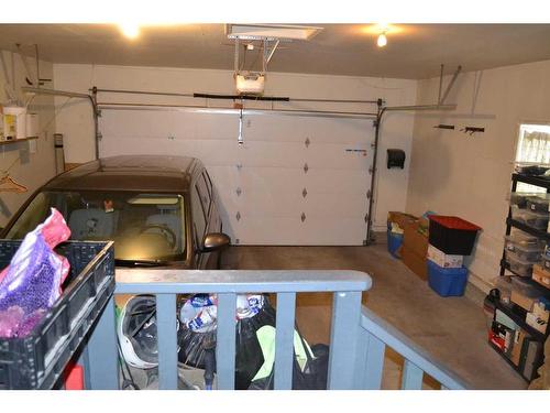 509 Hawkstone Drive Nw, Calgary, AB - Indoor Photo Showing Garage