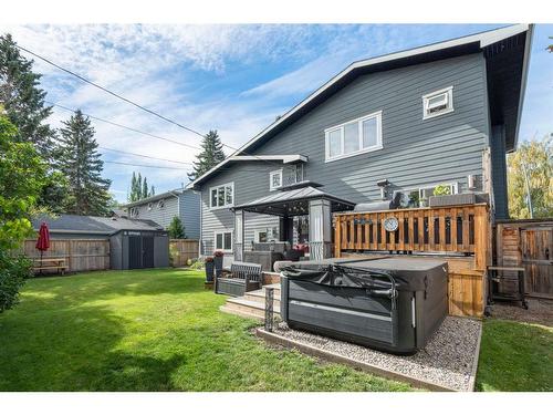 916 Kerfoot Crescent Sw, Calgary, AB - Outdoor With Deck Patio Veranda